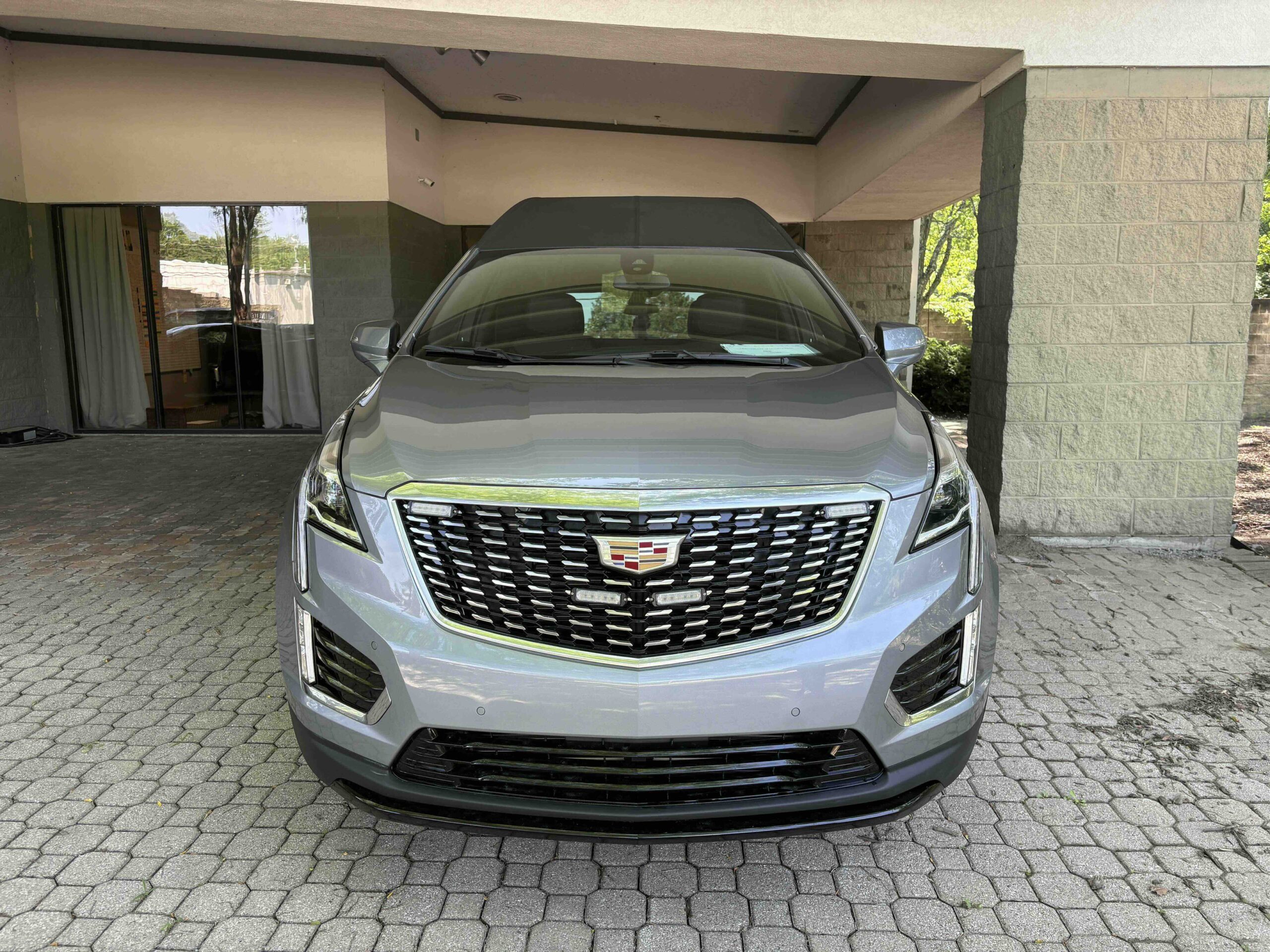 Cadillac XT5 Mastercoach by Platinum Coach