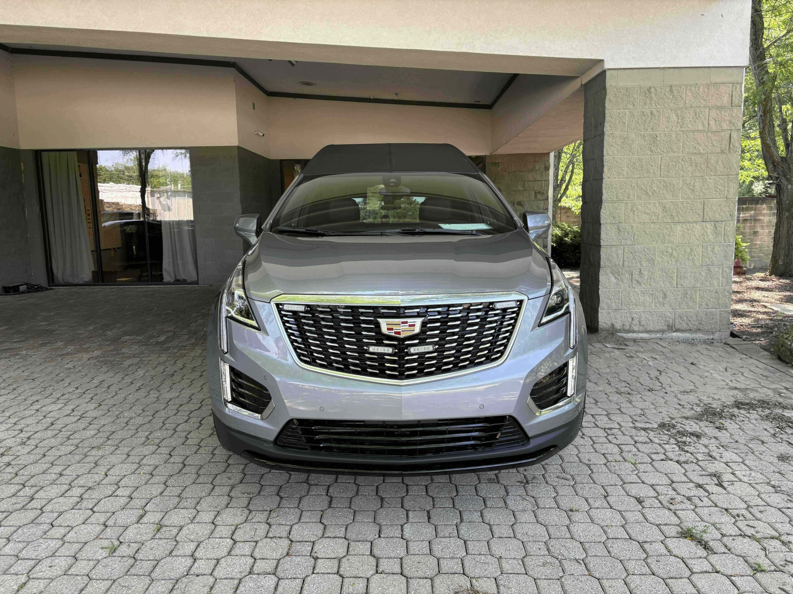 Cadillac XT5 Mastercoach by Platinum Coach