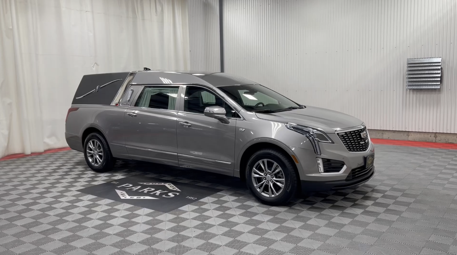 Cadillac XT5 Phoenix Platinum Coach 2023